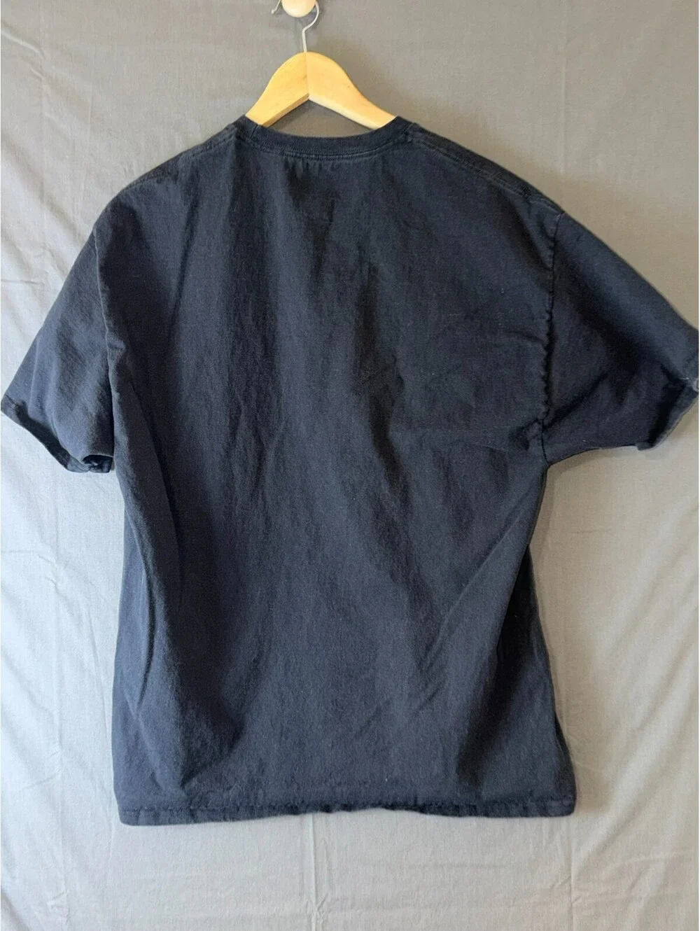 Johnnie Walker Keep Walking T‑Shirt XL Black Hanes Tagless Logo Tee